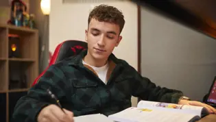 CitoLab - leerling maakt aantekeningen CitoLab - leerling maakt aantekeningen